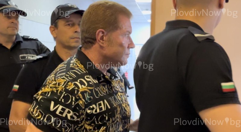 Личкана починал в килията, докато решавал кръстословица