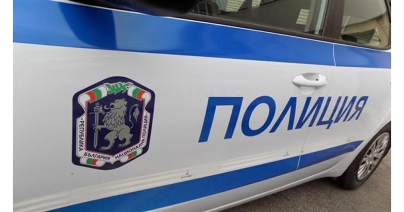 Пловдивски полицаи ескортираха родилка до болница