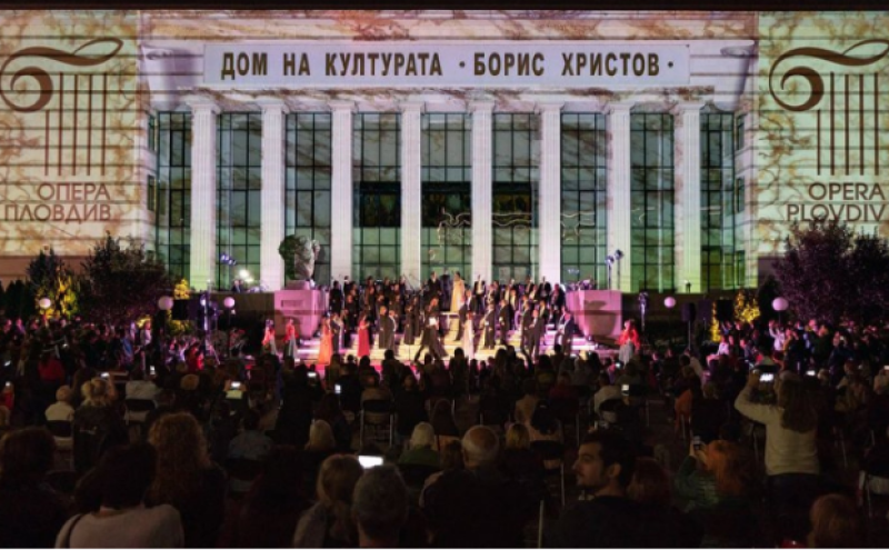 Опера Пловдив търси млади талантливи артисти за “Бохеми“