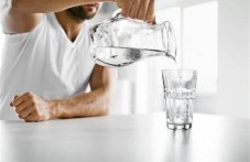 Пиенето на твърде много вода може да ни убие