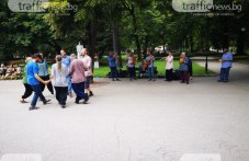 grupa-chuzhdentsi-pee-i-tantsuva-559.jpg