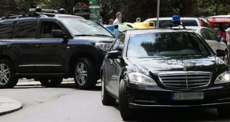 Инцидент с автомобила на президента на АМ “Тракия“