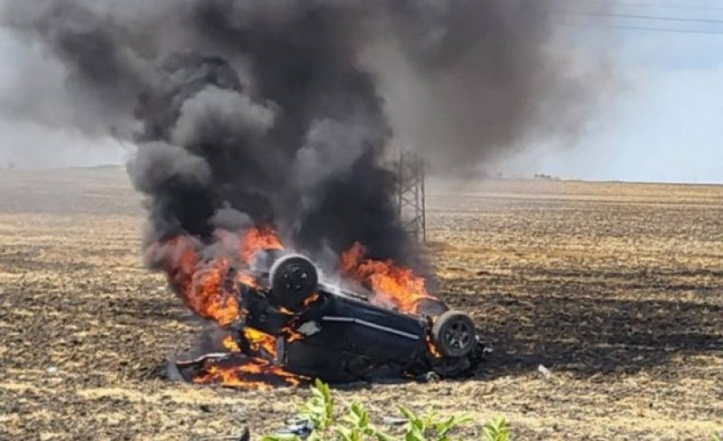18-годишен шофьор се преобърна край Първомай, колата пламна и изгоря
