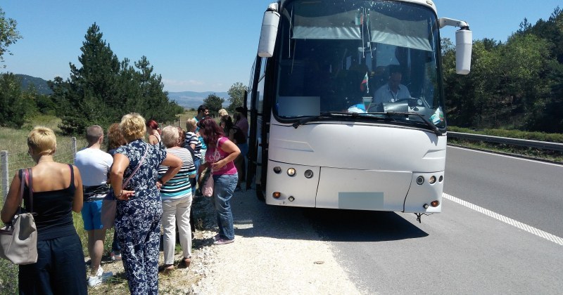 Колко кошмарно може да е пътуване с автобус от морето до Пловдив?