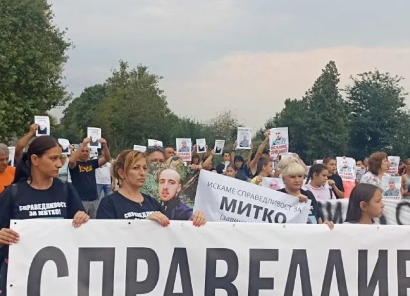 Жителите на Цалапица поискаха оставката на главния секретар на МВР