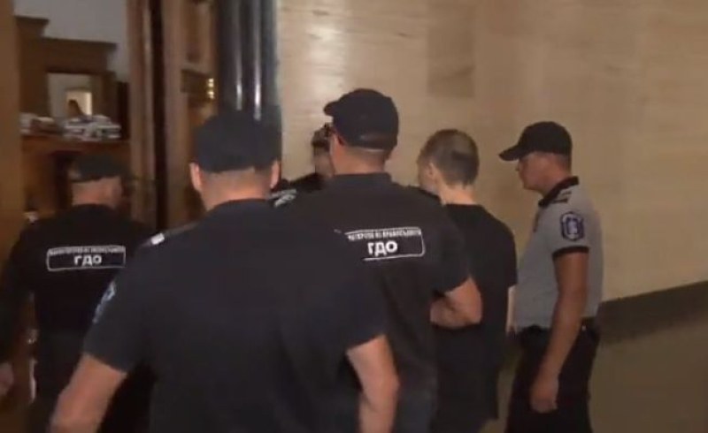 Васил Божков се изправя пред съда