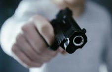plovdivchanin-izvadi-gazov-pistolet-546.jpg