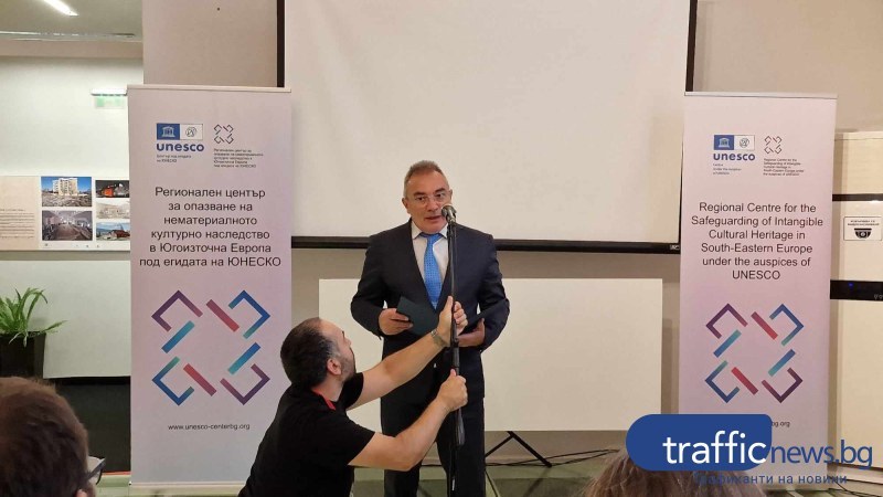Избират между четири фирми за ремонта на Концертна зала