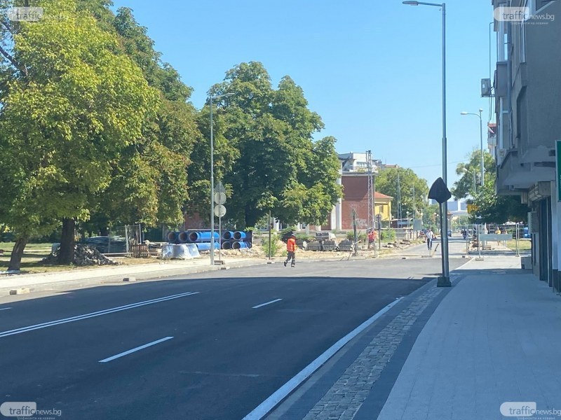 Затварят едно от кръстовищата на ул. „Даме Груев“