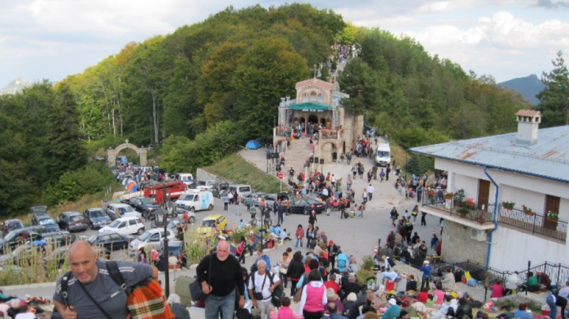 Полицията мобилизирана заради празника на Кръстова гора