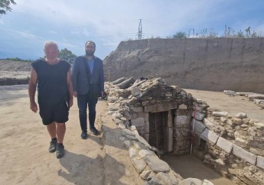Запазен храм от  II - I век пр. Хр. откриха археолозите на Голямата могила в Пловдив