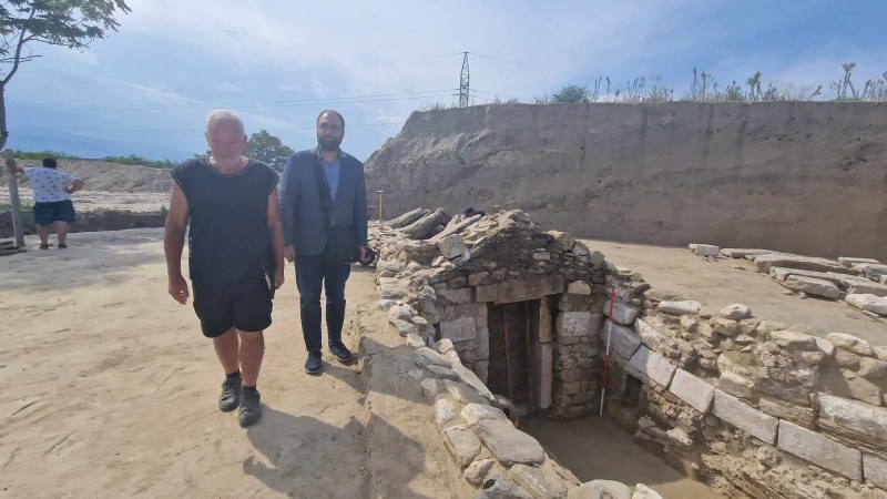 Запазен храм от  II - I век пр. Хр. откриха археолозите на Голямата могила в Пловдив