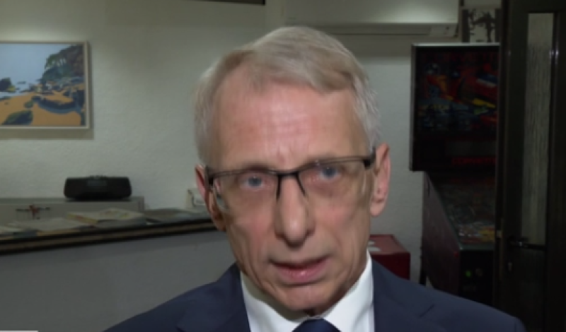Фермерите подписаха меморандум с правителството, Денков се извини за думата “терористи“
