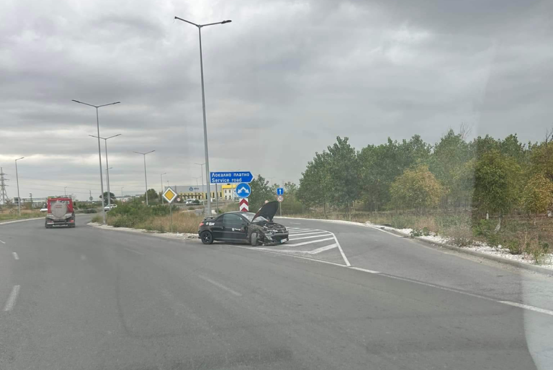 Автомобил катастрофира на пътя Пловдив - Асеновград