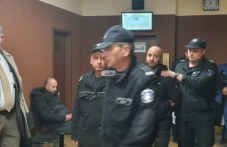 Руслан, опитал да убие съсед в Асеновград, застава пред съда