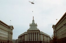 na-tozi-den-1990g-demontirana-797.jpeg