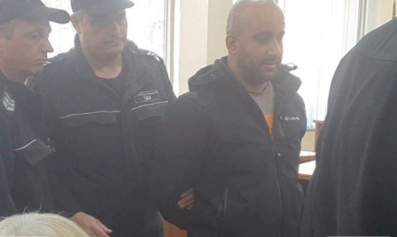 Руслан, опитал да убие съсед в Асеновград, не се призна за виновен