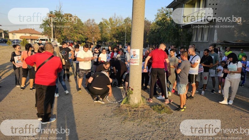 Нов протест в Цалапица - близки на Митко не искат близнаците и семействата им в селото