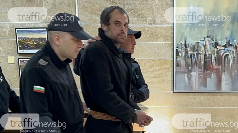 Глобиха адвоката на мъжа, отрязал главата на майка си със сатър, с 1000 лв.