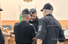 voenniiat-prostrelial-dvama-karshiiaka-989.jpg