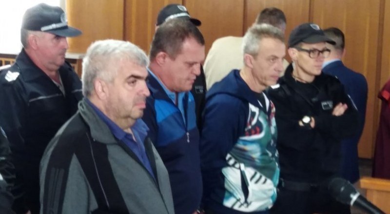 ВКС прати в затвора тримата инспектори от ДАИ-Пловдив, обвинени в корупция