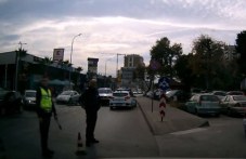 dve-bmv-ta-se-udariha-pred-raionnoto-549.jpg