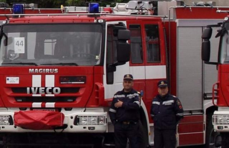 За 24 часа: Потушиха 61 пожара у нас