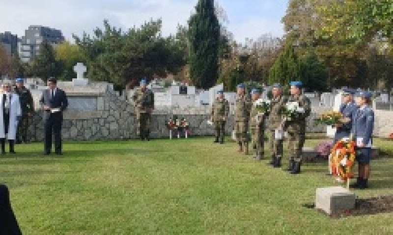 Възпоменателна церемония проведоха днес на Британските военни гробища в Пловдив