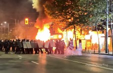 ima-postradali-protesta-futbolnite-040.jpg