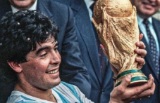 tri-godini-smartta-legendarniia-diego-880.png