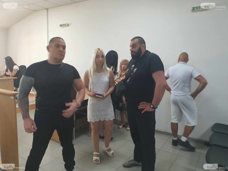 Делото за скандалния клип срещу Чеченеца, Куката и Емили стартира окончателно днес