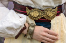 avtentichni-nosii-chastni-kolektsii-833.png