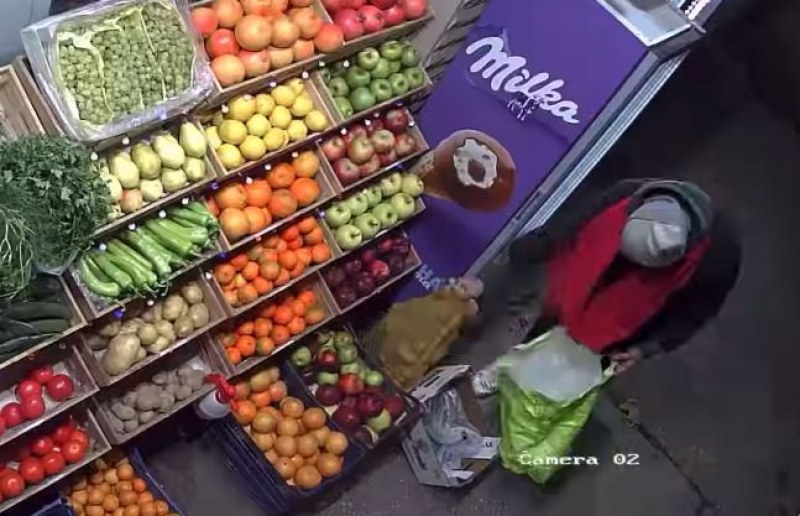 Пловдивчанин открадна ... мрежа с картофи