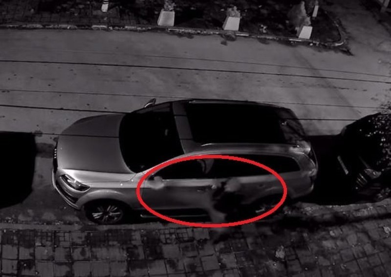 Мъж е заснет на видео с грозна вандалска проява в Асеновград