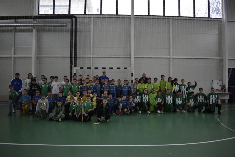 Над 170 играчи се включиха в Коледните турнири по футбол и  хандбал за деца в Община Марица