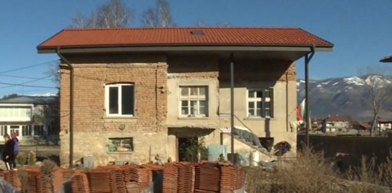 16 месеца след наводнението в Карловско - как живеят хората