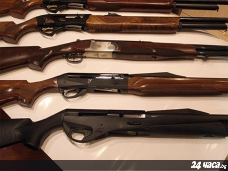 7 нелегални пушки и патрони откриха в Хисаря