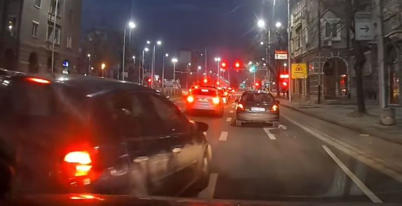 Нагло шофиране демонстрира водач в Пловдив