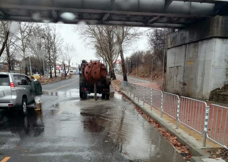 Обработиха всички мостове и надлези в Пловдив срещу заледяване