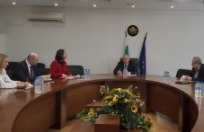 vazhni-reshavanevaprosi-postavi-pred-089.jpg