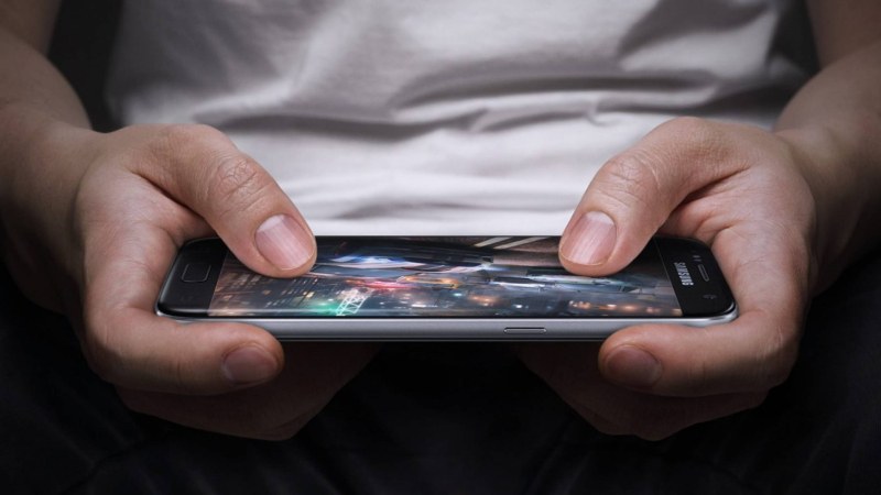 Колко време на телефоните си прекарахме през 2023