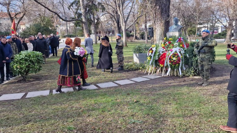 Пловдивчани почетоха 146-годишнината от Освобождението на града