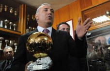hristo-stoichkov-shte-razdava-avtografi-879.jpg