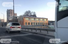 kola-i-avtobus-se-udariha-plovdiv-958.jpg