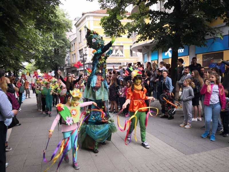 В нова наредба: До 10 000 лв. за превод на пловдивски автор в Европа от Община Пловдив
