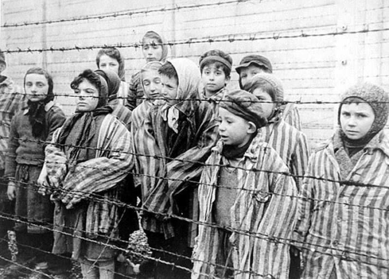 27 януари - Международен възпоменателен ден на Холокоста
