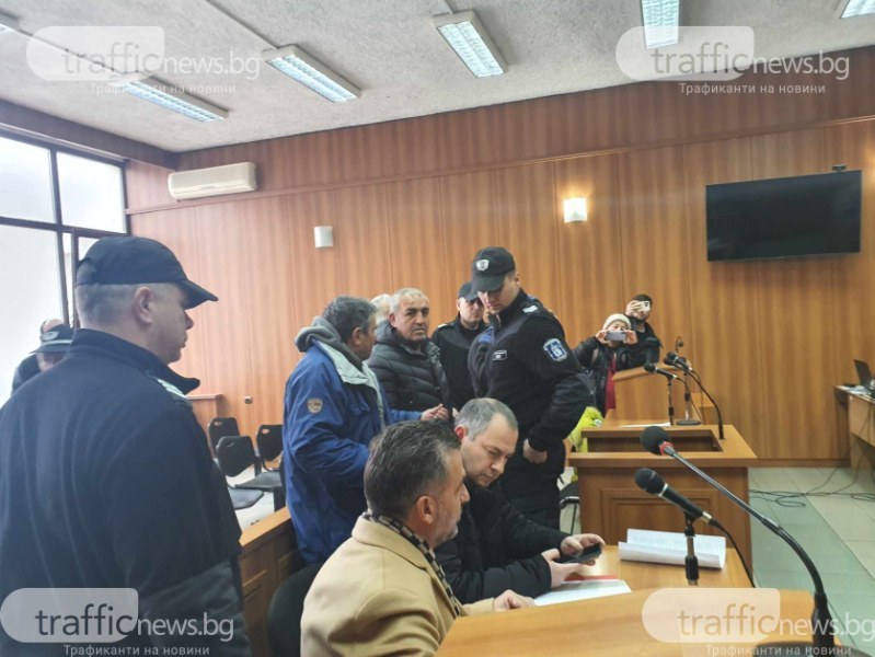 Арестуваните с наркотици за над 400 000 лв. край Пловдив остават в ареста
