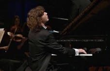 tri-bisa-pianista-nikolai-marinov-sled-709.jpg