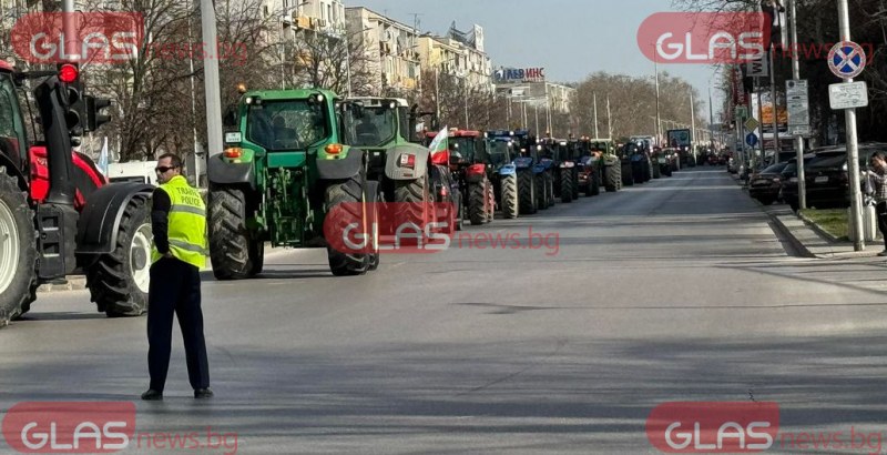 Колоната с протестиращите земеделци отново влезе в Пловдив
