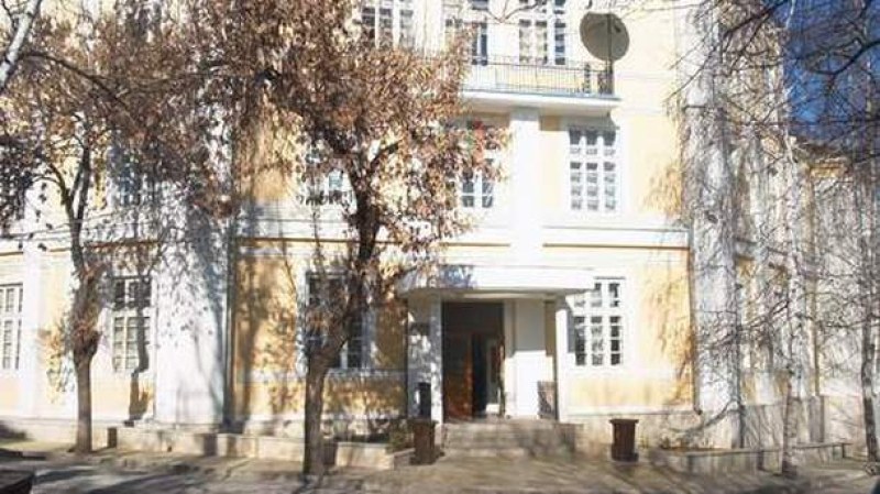 На този ден: Отваря врати първата езикова гимназия в България